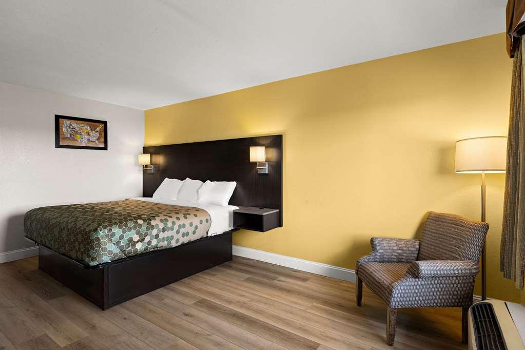 Econo Lodge White Pine Morristown I-81 & I-40 Split Номер фото